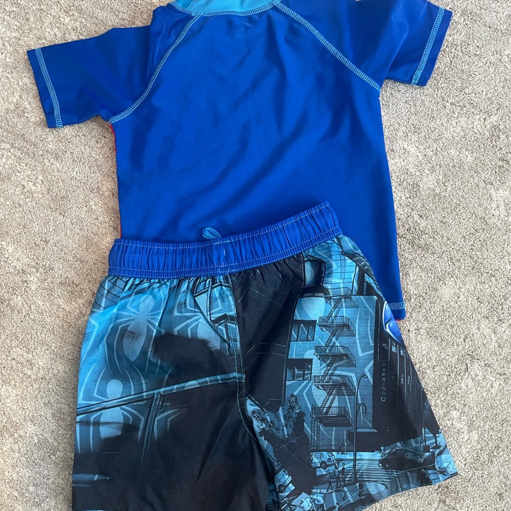 Marvel Spider-Man Rash Guard and Swim Trunks - Size 3T - Picture 2 of 4